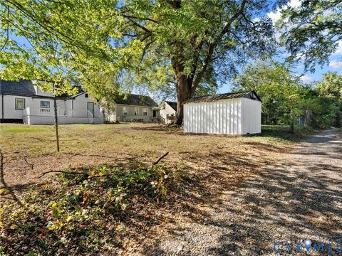 Tiny photo for 2303 Warwick Avenue, Richmond, VA 23224 (MLS # 2529711)