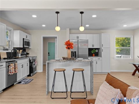 Tiny photo for 2303 Warwick Avenue, Richmond, VA 23224 (MLS # 2529711)