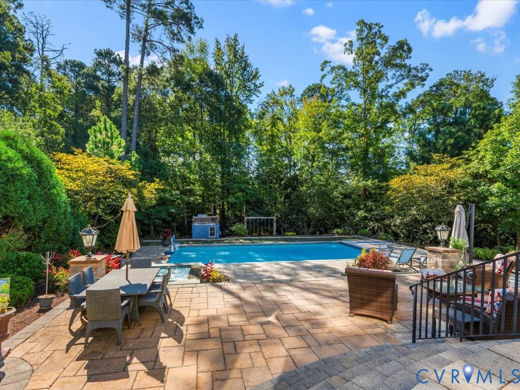 12300 Porsche Drive