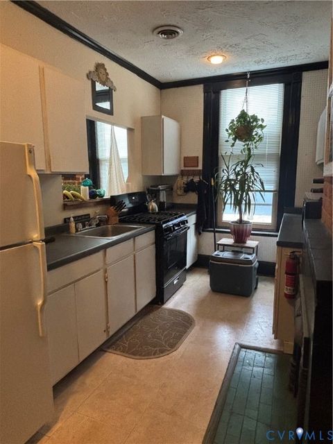 Tiny photo for 2601 Hanover Avenue #1A, Richmond, VA 23220 (MLS # 2530074)