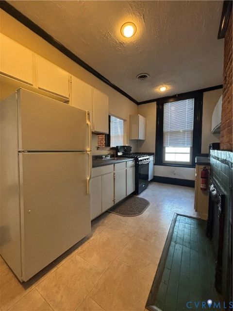 Tiny photo for 2601 Hanover Avenue #1A, Richmond, VA 23220 (MLS # 2530074)