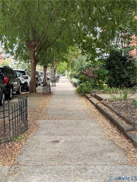Tiny photo for 2601 Hanover Avenue #1A, Richmond, VA 23220 (MLS # 2530074)