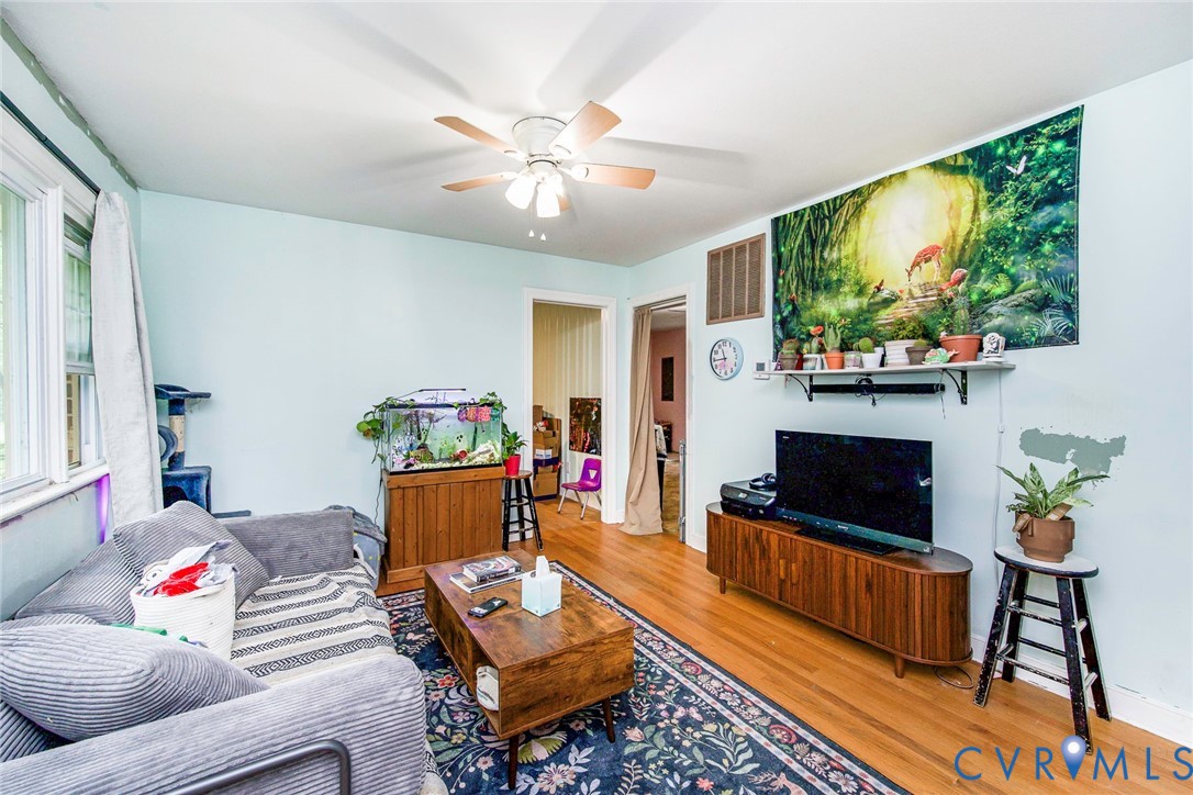 2609 Barnesway Lane