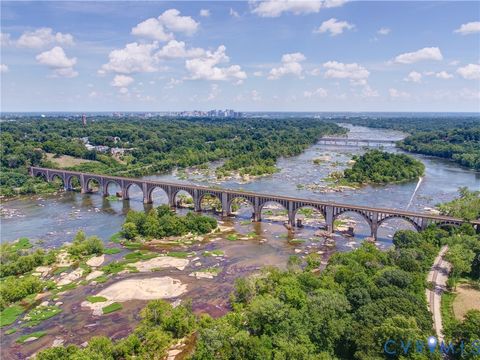 Tiny photo for 2831 Braidwood Road, Richmond, VA 23225 (MLS # 2529835)