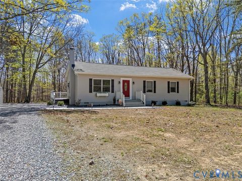 Photo of 1339 Harris Creek Road, Louisa, VA 23093 (MLS # 2608489)