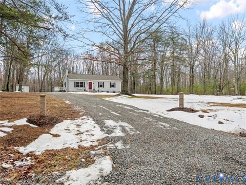 Photo of 1339 Harris Creek Road, Louisa, VA 23093 (MLS # 2608489)