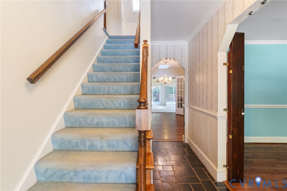 559 ROCKFORD Road