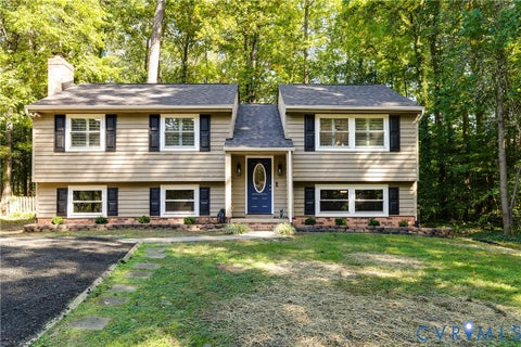 Tiny photo for 13303 Thornridge Lane, Midlothian, VA 23112 (MLS # 2627373)