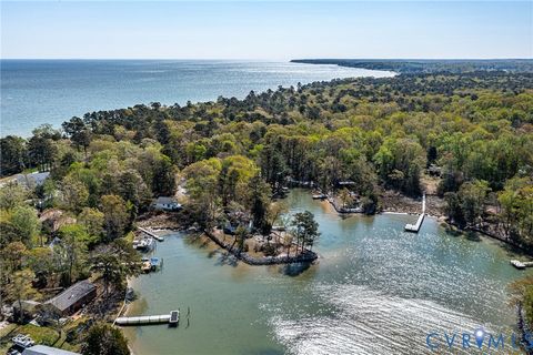 Tiny photo for 89 Holiday Drive, Heathsville, VA 22473 (MLS # 2609057)