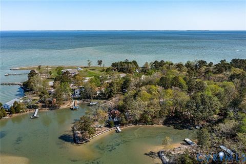 Tiny photo for 89 Holiday Drive, Heathsville, VA 22473 (MLS # 2609057)