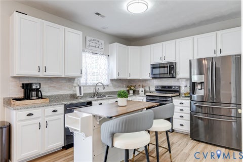 Tiny photo for 8429 Jordan Heights Lane, North Dinwiddie, VA 23803 (MLS # 2626067)