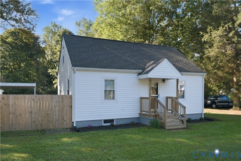Tiny photo for 7626 Richmond Road, Warsaw, VA 22572 (MLS # 2627479)