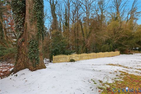 Tiny photo for 1756 Arch St, Petersburg, VA 23805 (MLS # 2607592)