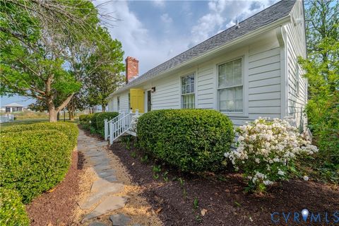 Tiny photo for 62 Riverside Drive, Lancaster, VA 22503 (MLS # 2611268)