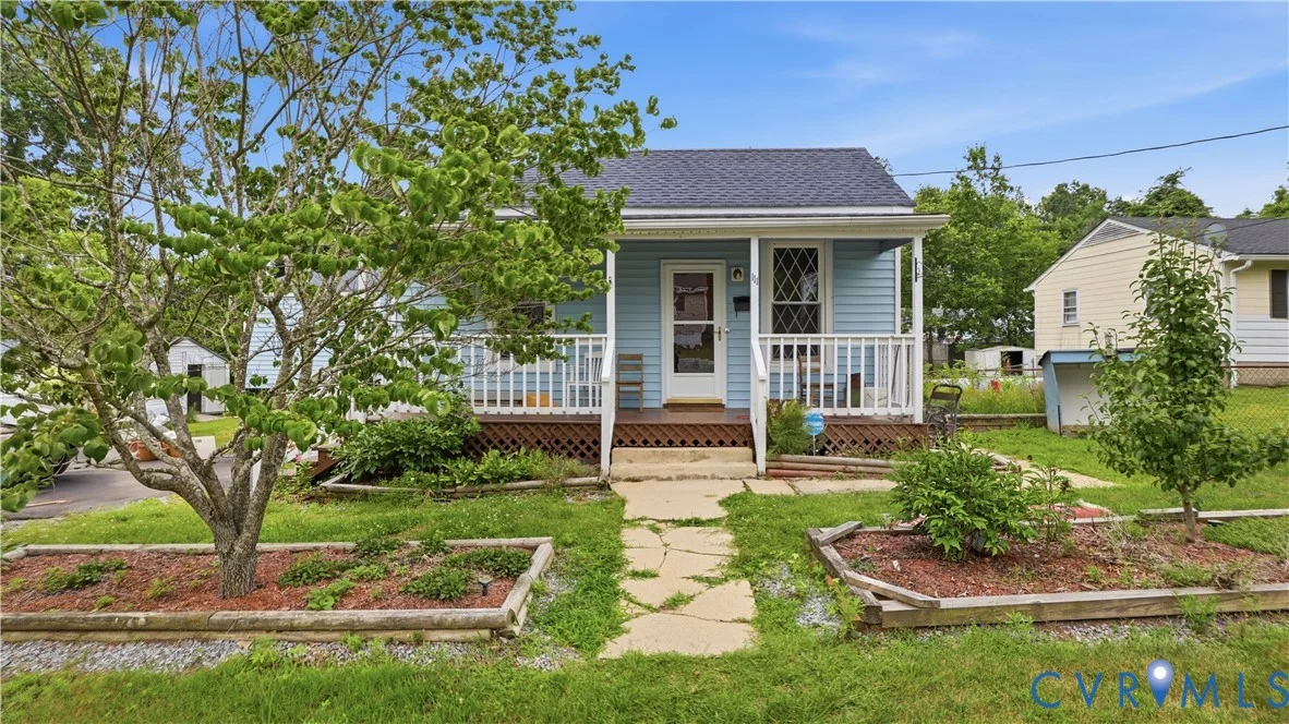 111 N Ivy Avenue