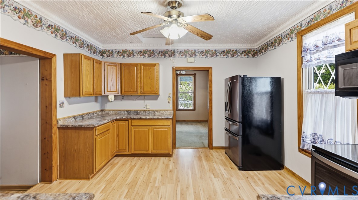 111 N Ivy Avenue