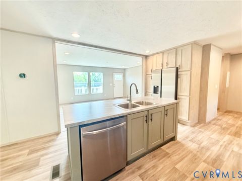 Tiny photo for 12533 Thomas Jefferson Highway, Pamplin, VA 23958 (MLS # 2619641)