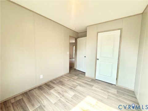 Tiny photo for 12533 Thomas Jefferson Highway, Pamplin, VA 23958 (MLS # 2619641)