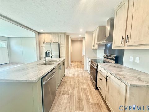 Tiny photo for 12533 Thomas Jefferson Highway, Pamplin, VA 23958 (MLS # 2619641)