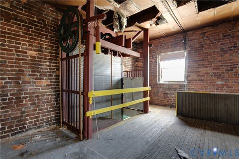 Tiny photo for 2500 E Marshall Street, Richmond, VA 23223 (MLS # 2529234)