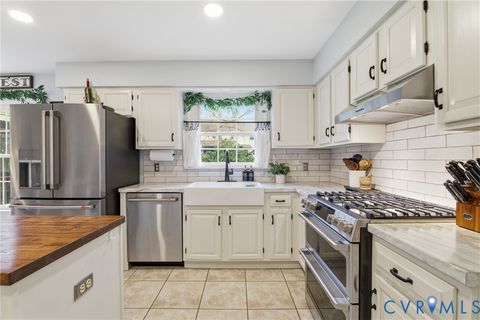 Tiny photo for 302 Ashtree Place, Midlothian, VA 23114 (MLS # 2604897)