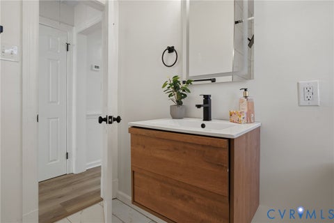 Tiny photo for 2106 Kenwood Avenue, Henrico, VA 22229 (MLS # 2628802)
