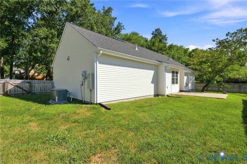 Tiny photo for 621 La Von Drive, Richmond, VA 23227 (MLS # 2623977)