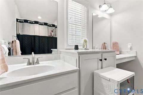 Tiny photo for 621 La Von Drive, Richmond, VA 23227 (MLS # 2623977)