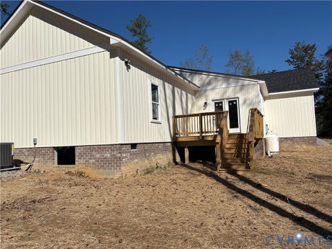 Tiny photo for 15205 Lebanon Road, Disputanta, VA 23842 (MLS # 2627897)