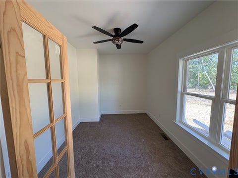 Tiny photo for 15205 Lebanon Road, Disputanta, VA 23842 (MLS # 2627897)