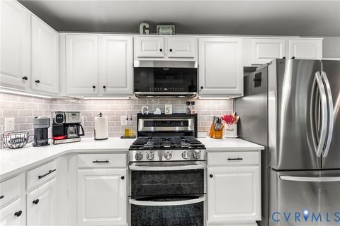 Tiny photo for 3120 Denise Road, Petersburg, VA 23805 (MLS # 2613501)