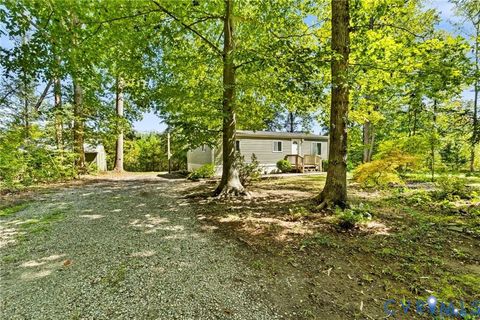 Tiny photo for 6390 Old Buckingham Road, Powhatan, VA 23139 (MLS # 2529338)