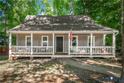 Tiny photo for 7113 Deer Run Lane, Chesterfield, VA 23112 (MLS # 2612860)