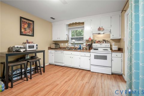 Tiny photo for 7113 Deer Run Lane, Chesterfield, VA 23112 (MLS # 2612860)