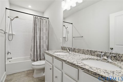 Tiny photo for 1121 N Lombardy Street #B, Richmond, VA 23220 (MLS # 2613811)