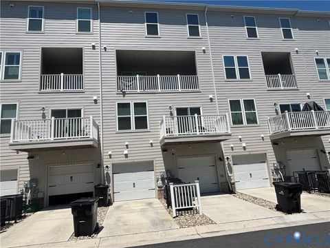 Tiny photo for 1121 N Lombardy Street #B, Richmond, VA 23220 (MLS # 2613811)