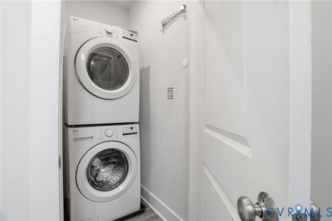 Tiny photo for 1121 N Lombardy Street #B, Richmond, VA 23220 (MLS # 2613811)