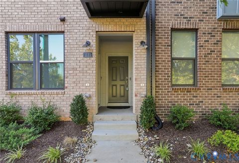 Tiny photo for 1121 N Lombardy Street #B, Richmond, VA 23220 (MLS # 2613811)