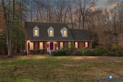 Photo of 4424 Litchfield Drive, Chesterfield, VA 23832 (MLS # 2533552)