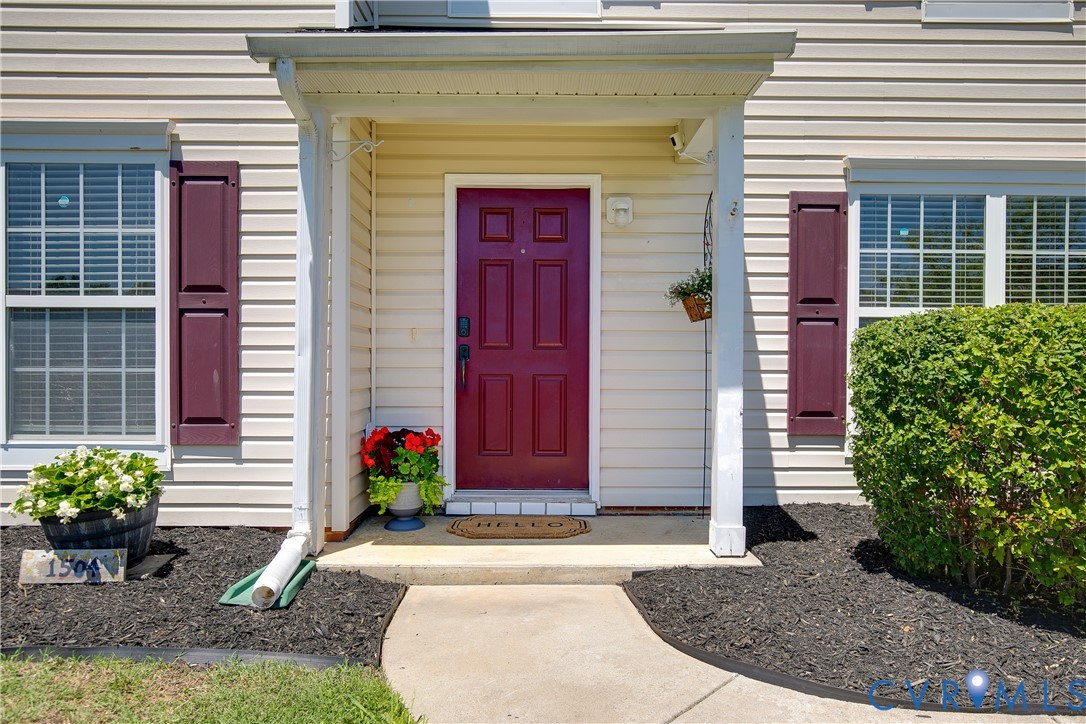 1504 Harvest Crest Place