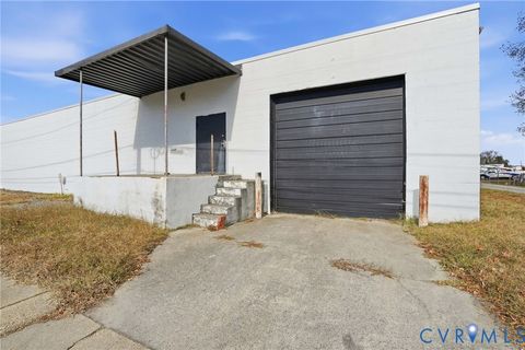 Tiny photo for 156 Main Street, Warsaw, VA 22572 (MLS # 2532316)