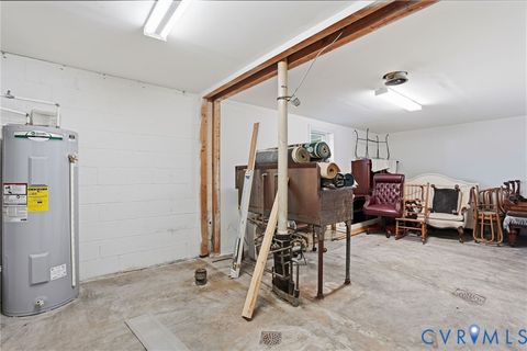 Tiny photo for 156 Main Street, Warsaw, VA 22572 (MLS # 2532316)