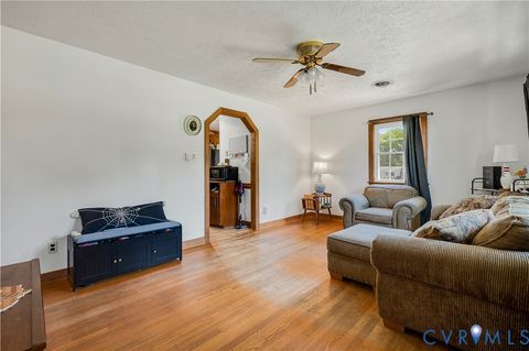 Tiny photo for 100 N Grove Avenue, Highland Springs, VA 23075 (MLS # 2613510)