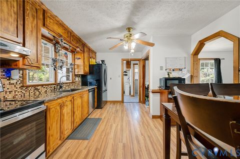 Tiny photo for 100 N Grove Avenue, Highland Springs, VA 23075 (MLS # 2613510)
