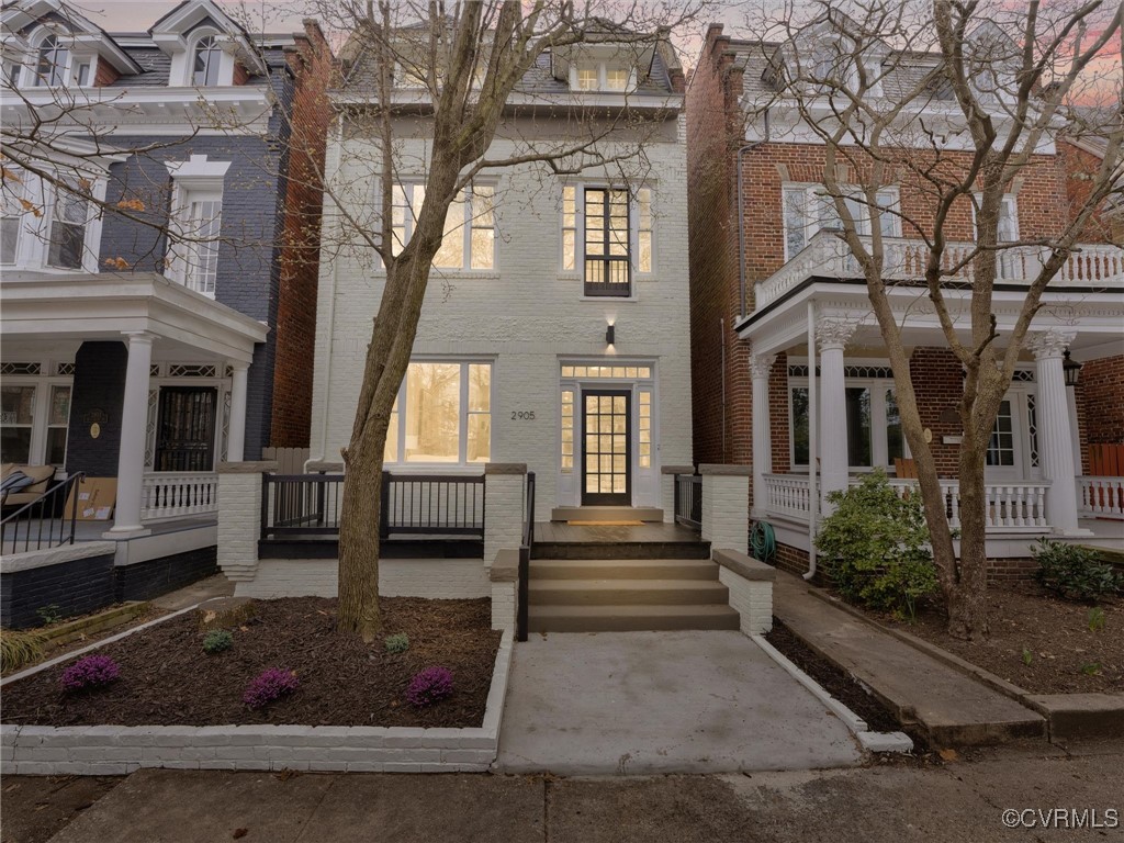 2905 W Grace Street