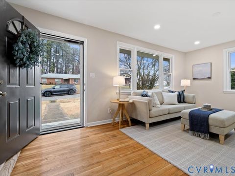 Tiny photo for 309 W Ellerslie Avenue, Colonial Heights, VA 23834 (MLS # 2604352)