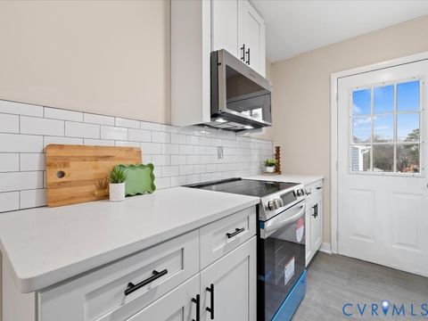 Tiny photo for 309 W Ellerslie Avenue, Colonial Heights, VA 23834 (MLS # 2604352)