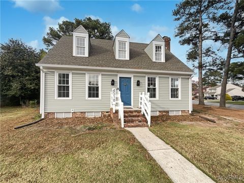 A home in Colonial Heights