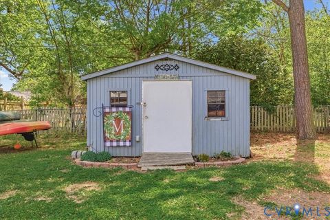 Tiny photo for 1311 Hermitage Road, Colonial Heights, VA 23834 (MLS # 2609998)