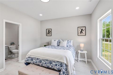 Tiny photo for 735 Myrick Avenue, Petersburg, VA 23805 (MLS # 2610393)